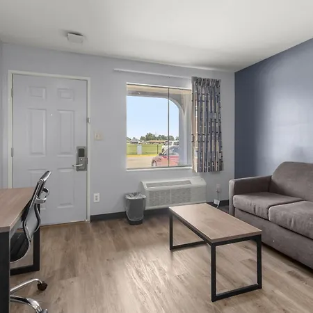Express Inn & Suites Westwego-2