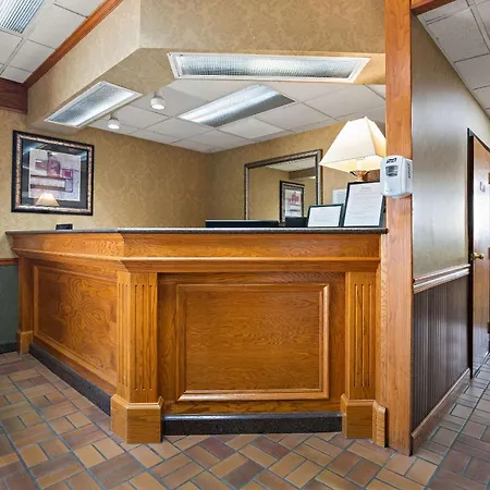 Rodeway Inn Mcpherson East-3