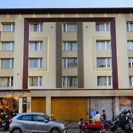 Hotel Grand Plaza-City Centre, 2 Minutes-Walking-From New Delhi Station By M S Hospitality-3