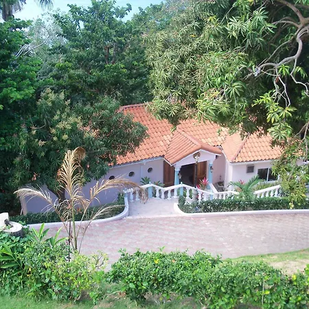 Tropical Lagoon Resort-3