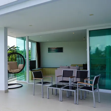 The Beachfront Hotel Phuket-3