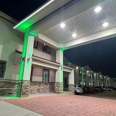 Scottish Inn And Suites-3