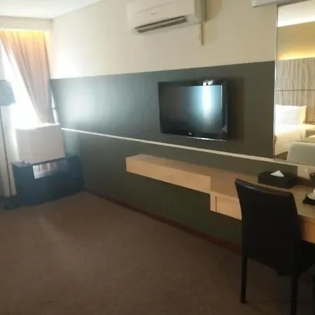 Grand Medallion Hotel-2