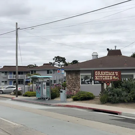 Pacific Inn Monterey-2