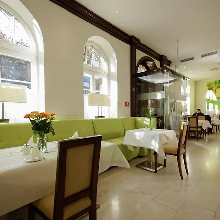 Apartmenthotel Kaiser Karl-3