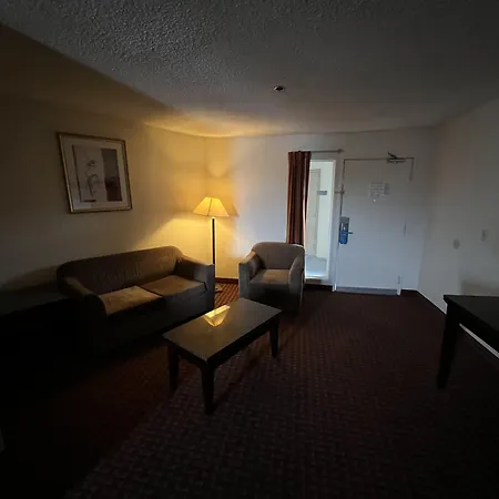 Days Inn & Suites By Wyndham Rancho Cordova-3