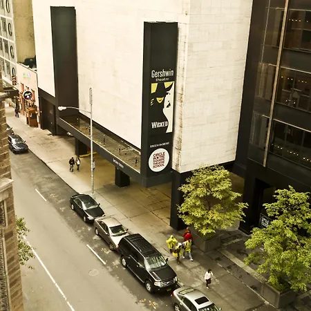 Square Hotel At Times Square-3