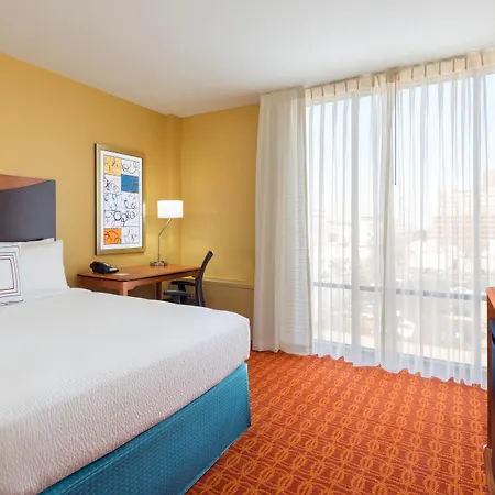 Fairfield Inn & Suites Louisville Downtown-2