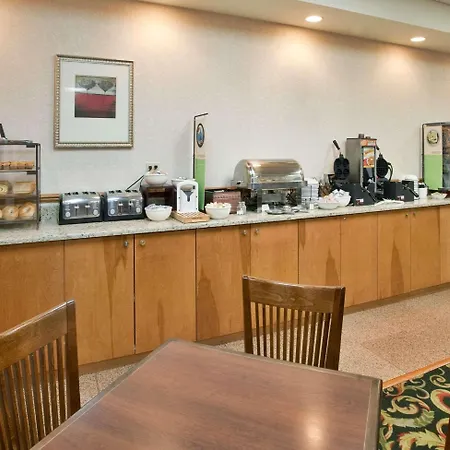Country Inn & Suites By Radisson, Birch Run-Frankenmuth, Mi-2