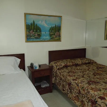 World Hotel-3