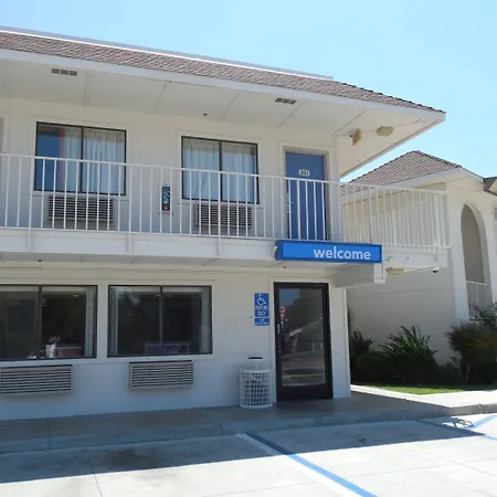 Motel 6-Temecula, Ca - Historic Old Town-3
