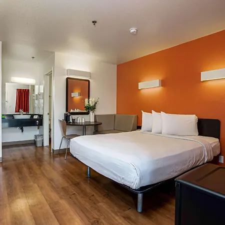 Motel 6-Temecula, Ca - Historic Old Town-2