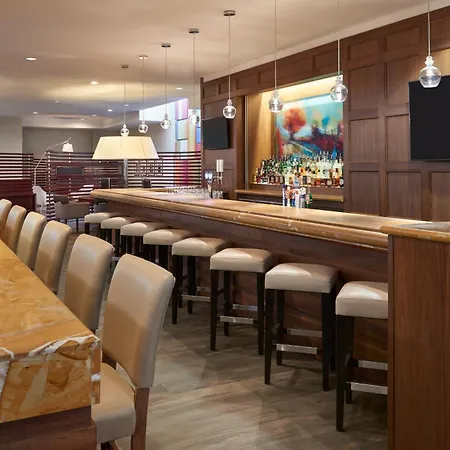 Sheraton Parkway Toronto North Hotel & Suites-3