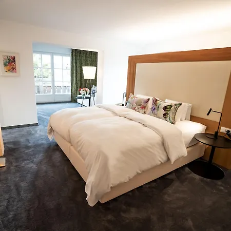 Hotel Christina-3