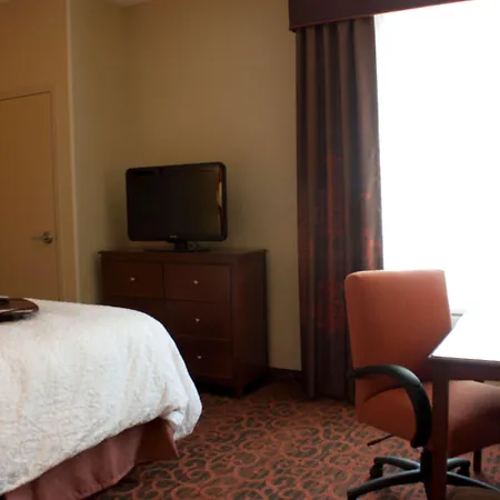 Hampton Inn - Burlington-2