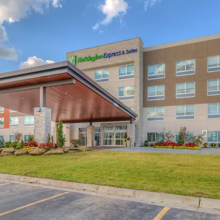 Holiday Inn Express & Suites Tulsa Midtown By Ihg-3