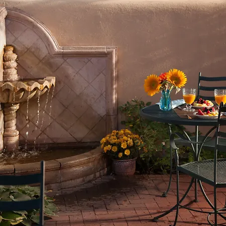 El Farolito B&B Inn-2