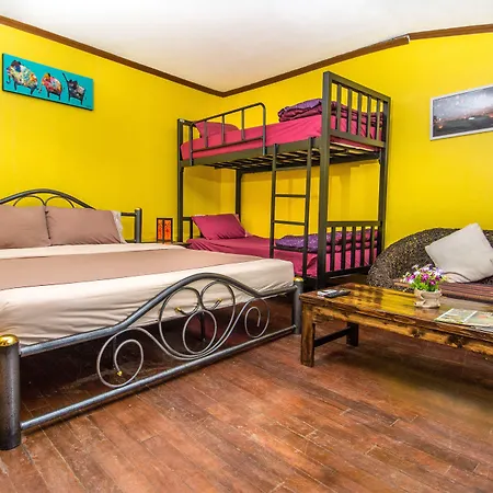 Central Guesthouse-3