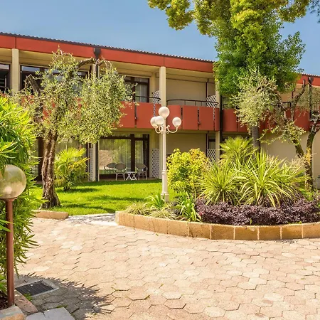 Sporthotel Olimpo-3