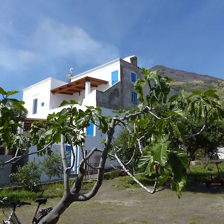 Il Vulcano a Piedi-2