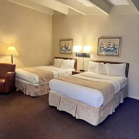Windjammer Lodge-2