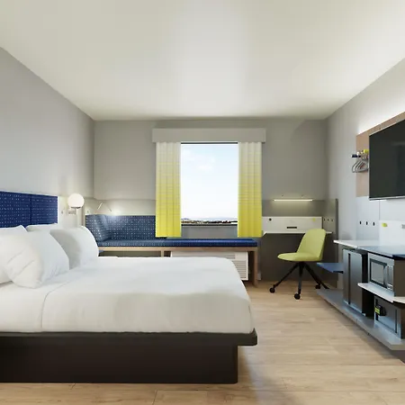 Microtel Inn Suites By Wyndham Lac-Megantic-3