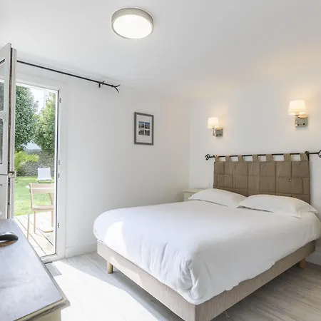 Hotel Le Clos Fleuri-3