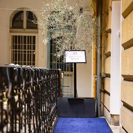 City Hotel Ring-3