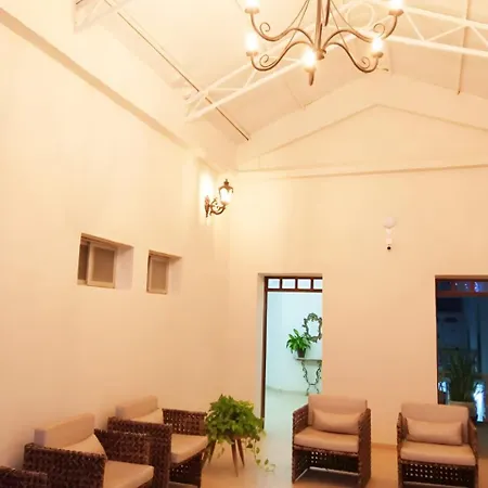Hotel Villa Real-2