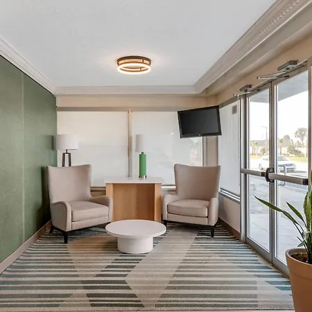 Comfort Inn & Suites Ormond Beach Oceanfront-2