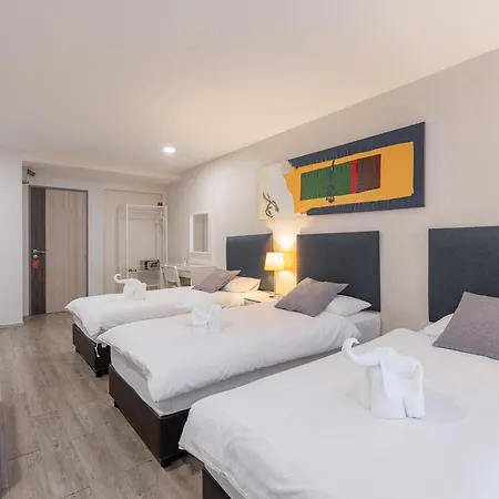 Ratchadamnoen Residence-3