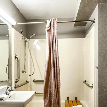 Motel 6-Wethersfield, Ct - Hartford-2