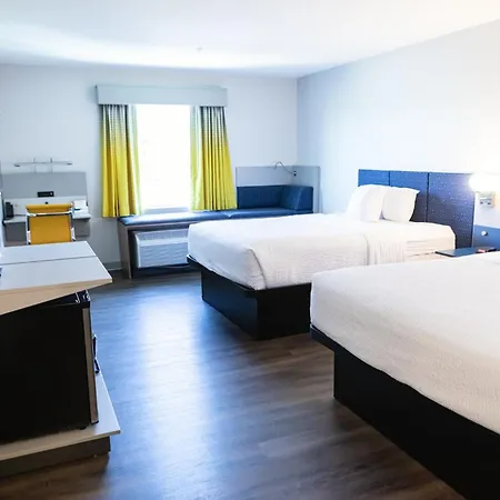 Microtel Inn & Suites By Wyndham Milford-2