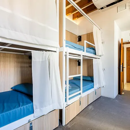 Urban Hostel Palma - Albergue Juvenil - Youth Hostel-2