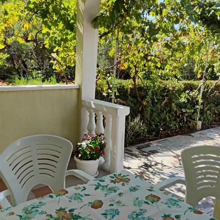 Apartments Bresina-3