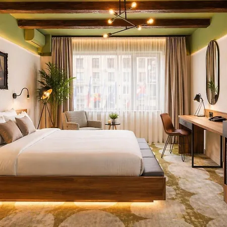 Bucharest Comfort Suites Hotel-2