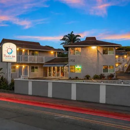 Pacific Inn Monterey-3
