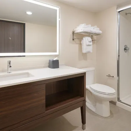 Holiday Inn & Suites Richmond West End, An Ihg Hotel-2