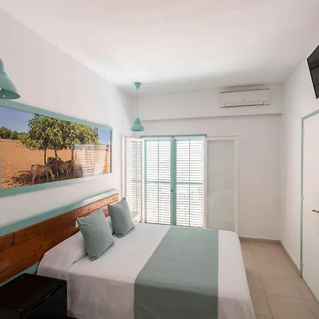 Hostal Sunset Ibiza-3