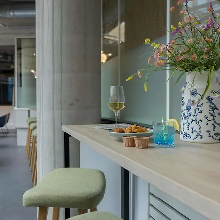 Ibis Styles Delft City Centre-3