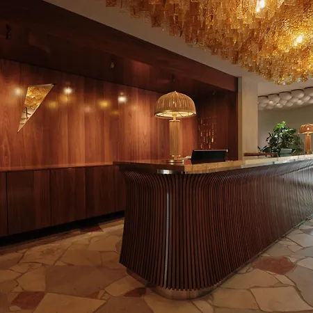 Hotel Aurora-3