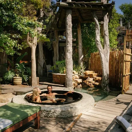 Wonderland Boutique Retreat & Spa-3