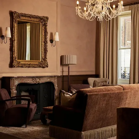 The Leonard Hotel-2