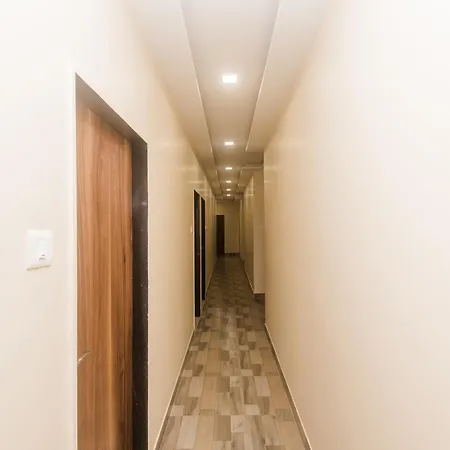 Hotel O Greenforest Near Airport Road Metro Station-3