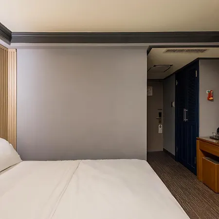 Insadong Crown Hotel-3