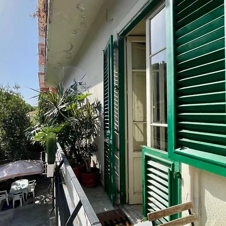 Three Rooms-3