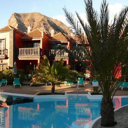 Apartamentos Punta Marina-3