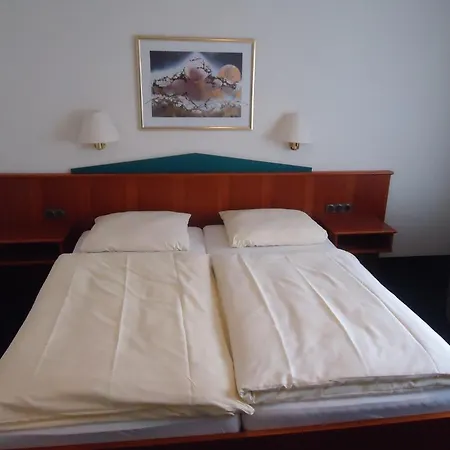 Centralhotel Ratingen-3
