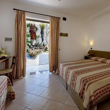 Hotel Villa Miralisa-2