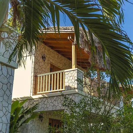 The Spa Retreat Boutique Hotel-3